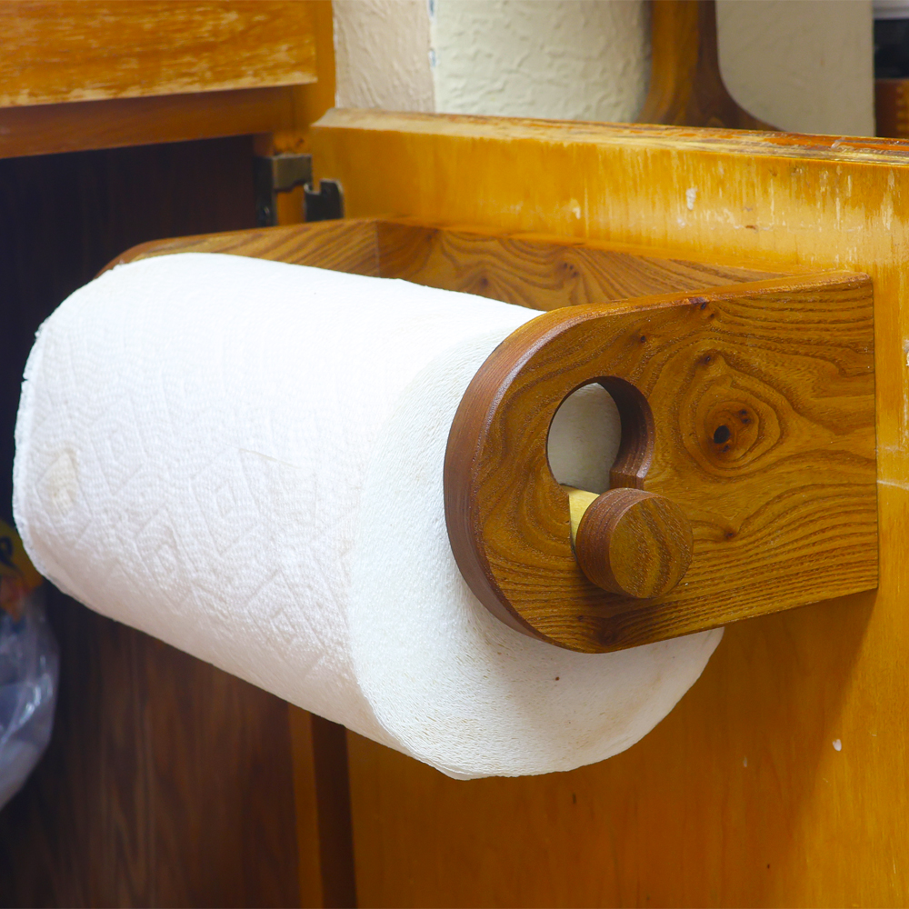 How to Make a DIY Paper Towel Holder